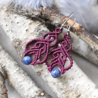 Bordo náušnice s lapis lazuli